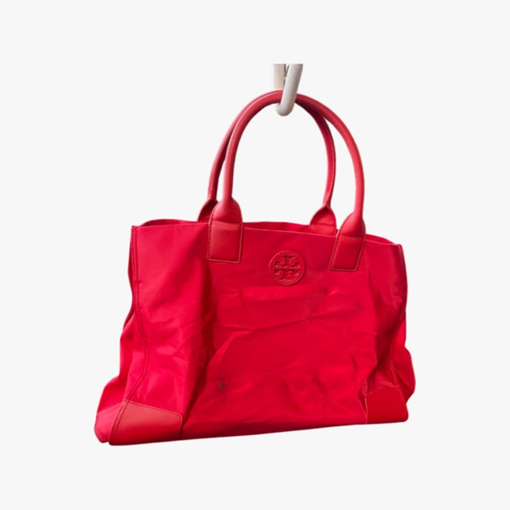 Woman's handbag